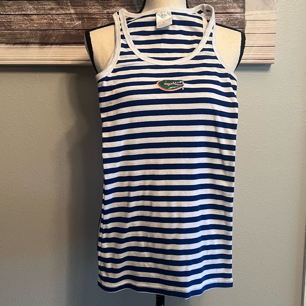🎽🏈Sideline Apparel Woman’s Gator Tank Top Size L